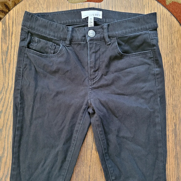 LOFT Black Legging Mid-Rise Jeans Size Women's 24/00 - Picture 3 of 12